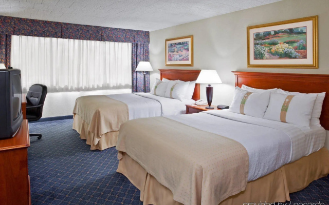 Ramada by Wyndham Uniontown