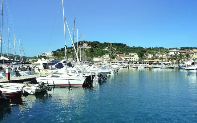 Villa in Rio Nell Elba With Pool