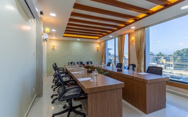 Dream International Hotel