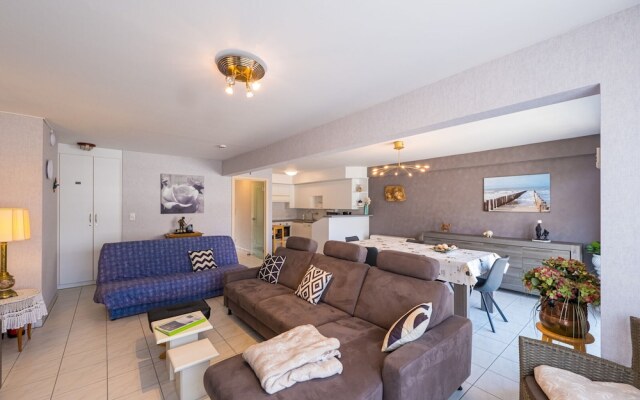 Apartment on the Third Floor