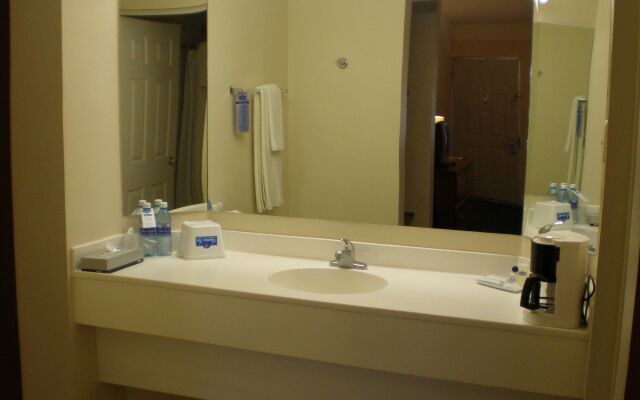 American Inn Hotel & Suites Hidalgo del Parral