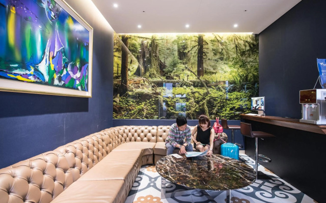 Hotel Leo
