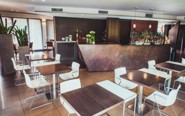 Red S Redaelli Hotel