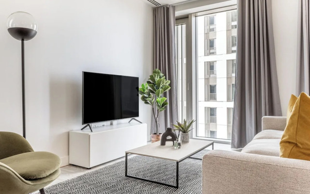 Stratford Apartments by Urban Rest