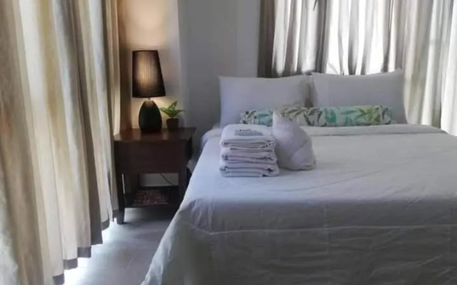 Budget Apartment Manila across Manila Airport T3