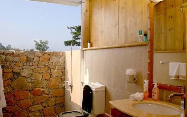 Gadadessa Resort