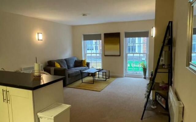 Flat 1 Chestergate