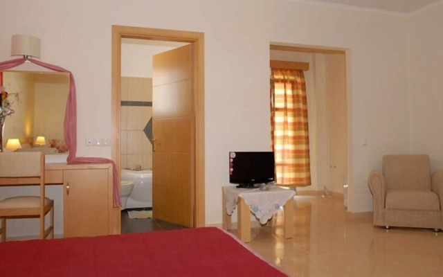 Theofilos Superior Resort Hotel & Spa