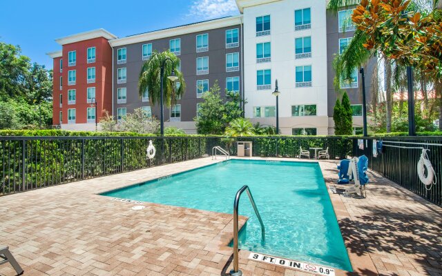 Holiday Inn Express Hotel & Suites Orlando - Apopka, an IHG Hotel