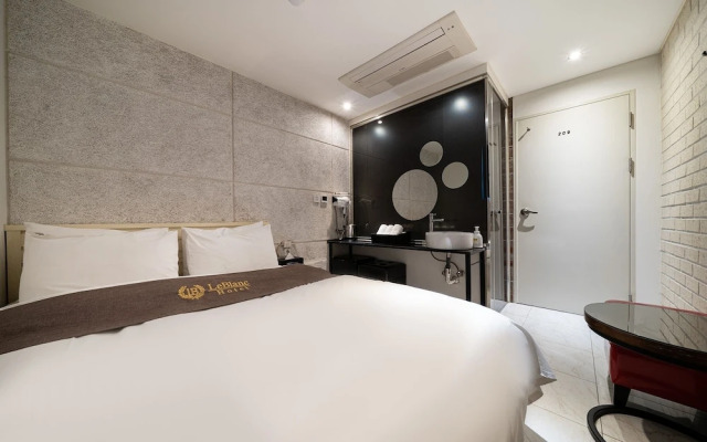 Taereung Leblanc Hotel