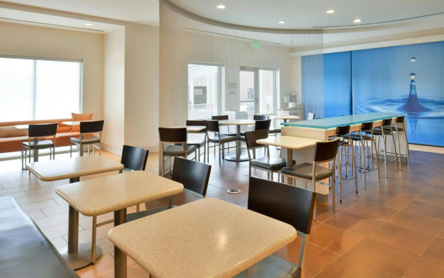 SpringHill Suites by Marriott Fairfax Fair Oaks
