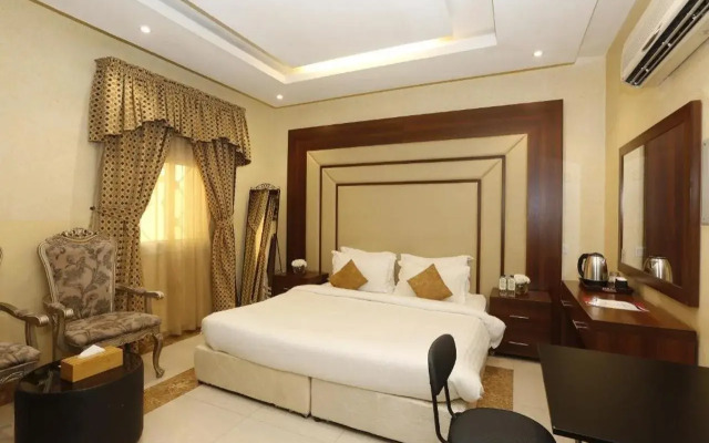 Hotelier Suites by Cantonal