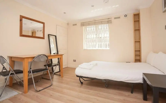 Captivating 1-bed Apartment in London