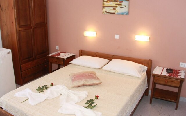 Asteras Rooms