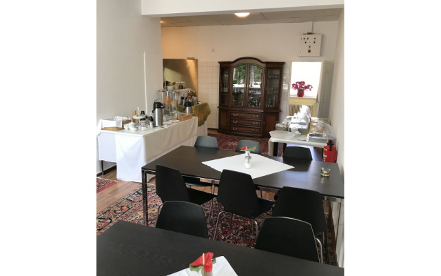 Garni Hotel Lore