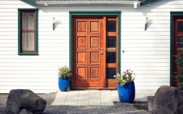 Garður Stay Inn by the Secret Lagoon