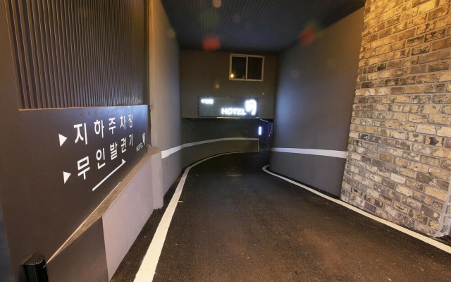 Pyeongtaek Wol Hotel