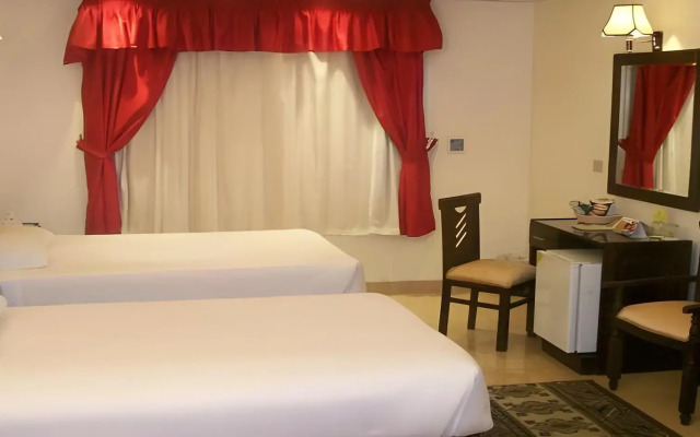 Holidays Express Hotel