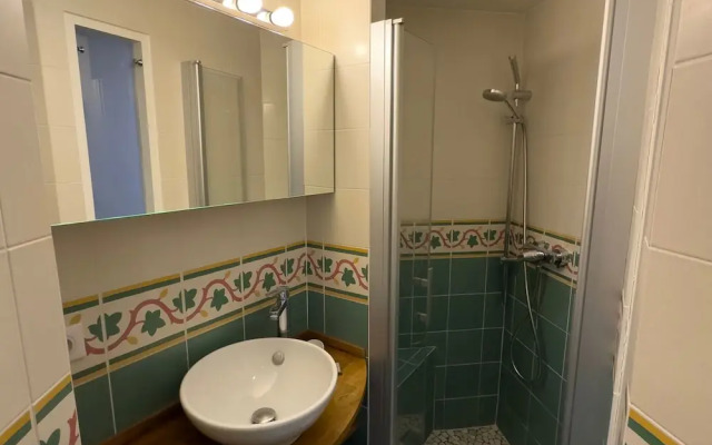 Dreamy Rive Gauche Modern 2 Bed Apt in Paris