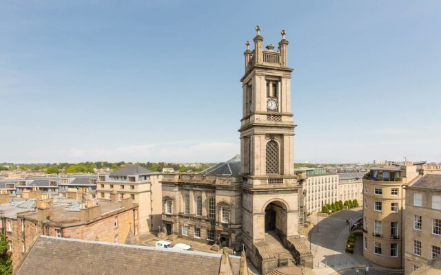 Great Location! Heart of the New Town