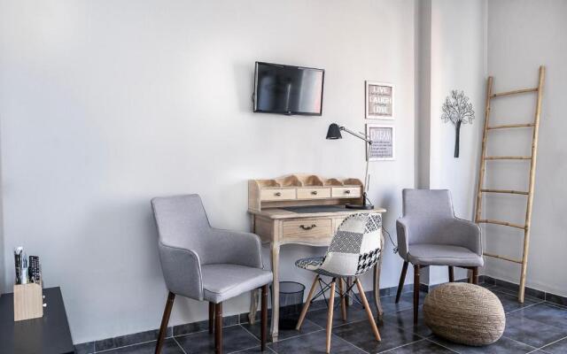 Yasemi Studio 1