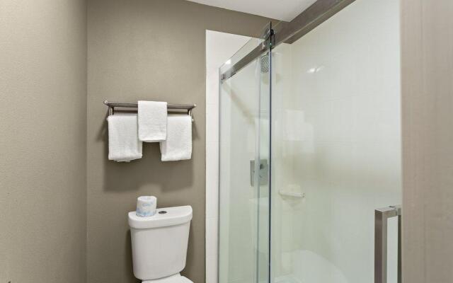 Red Roof Inn Redding