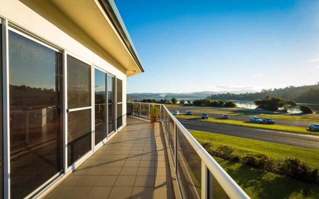 Waterview Luxury Apartments