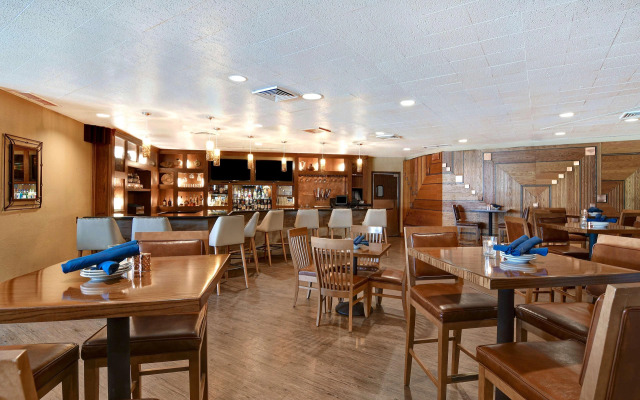 DoubleTree by Hilton Phoenix Tempe