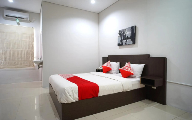 OYO 1477 Athar 88 Hotel