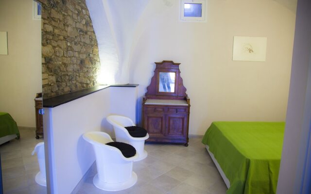 Casa Giulia Diano Castello