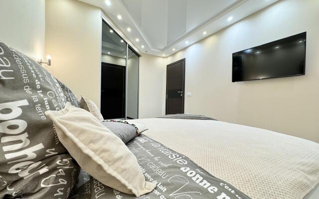 Rental Family Rooms (Рентал Фэмили) на улице Шишкова 72/3