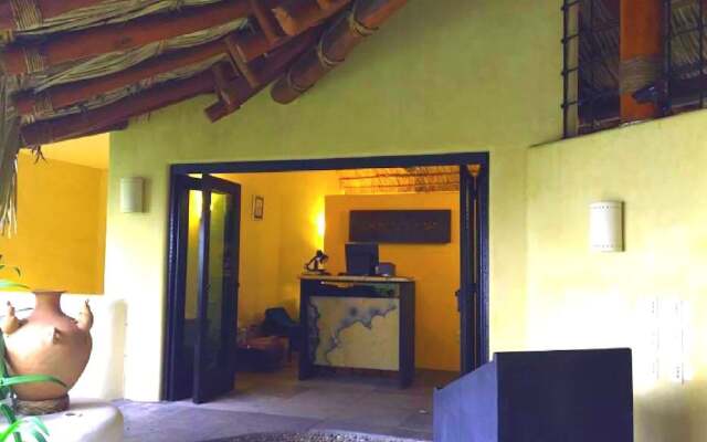 Tentaciones Hotel & Lounge Pool - Adults Only