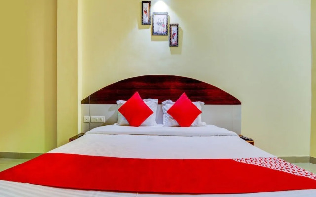 Oyo 22942 Hotel Opal