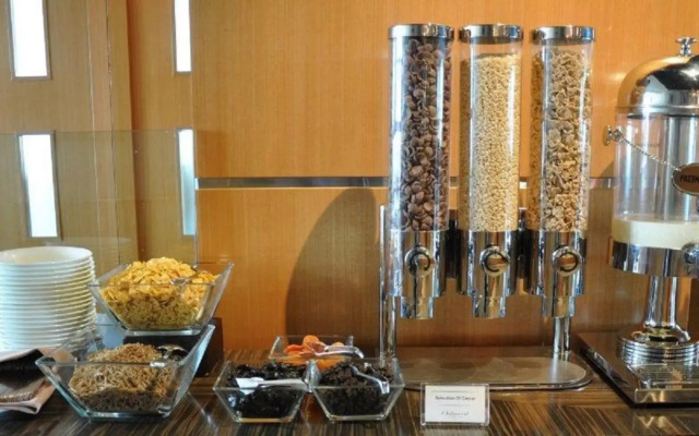 Oakwood Premier Cozmo Jakarta