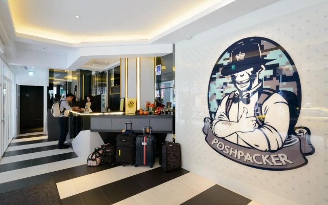 Poshpacker Hotel