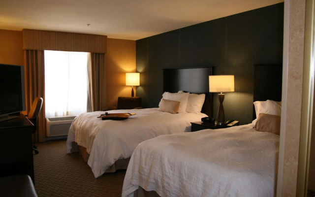 Hampton Inn & Suites Barstow