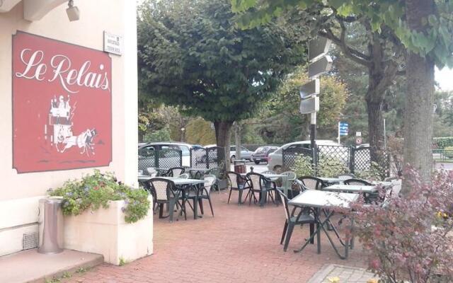 Le Relais