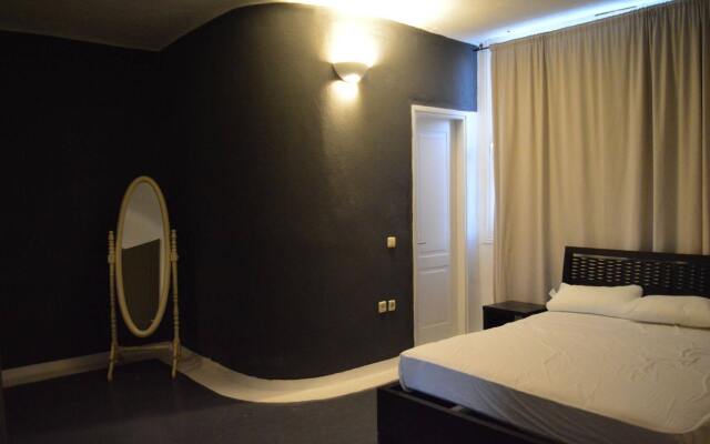 Fanari Apartments & Villas