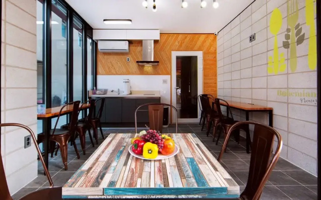 Daecheon Bohemian Pension