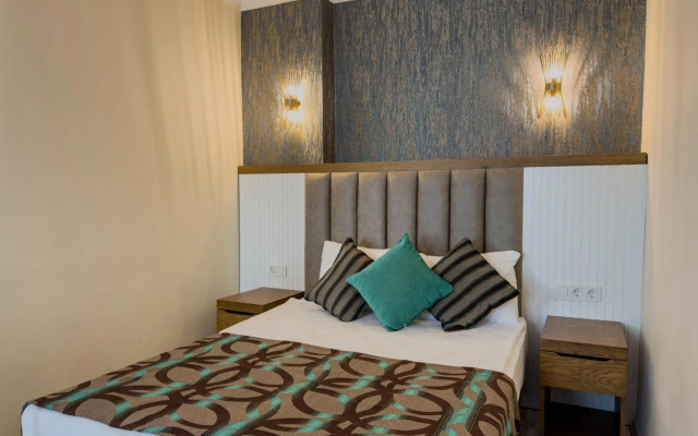 Concordia Celes Hotel