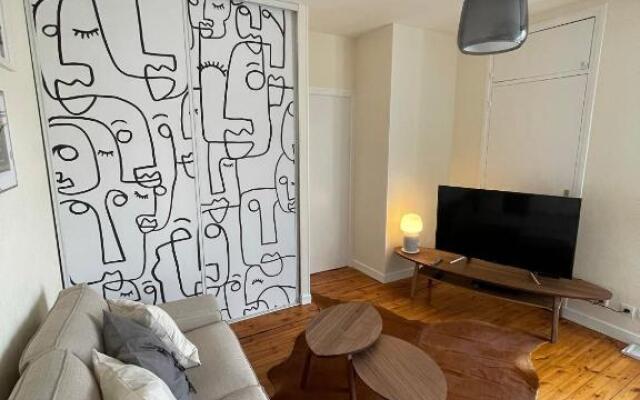 Hyper centre : Appart ancien rénové / tout confort