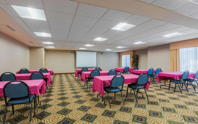 Hampton Inn San Marcos, CA