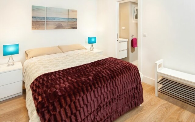 INMálaga Plaza De La Merced