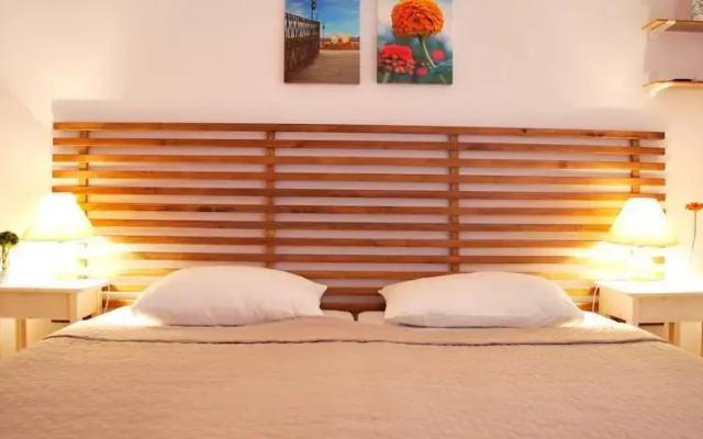 Aki Hotel
