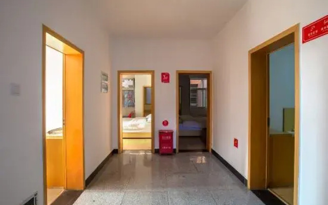 Zhangjiajie Yijia Apartment