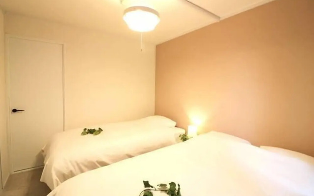 Shinosaka Grand Heights 301