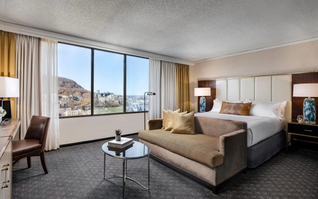Hotel Omni Mont-Royal