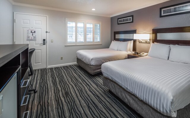 Redwood Creek Inn
