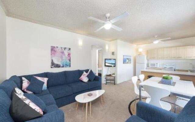 Shoal Towers, Unit 1/11 Shoal Bay Road