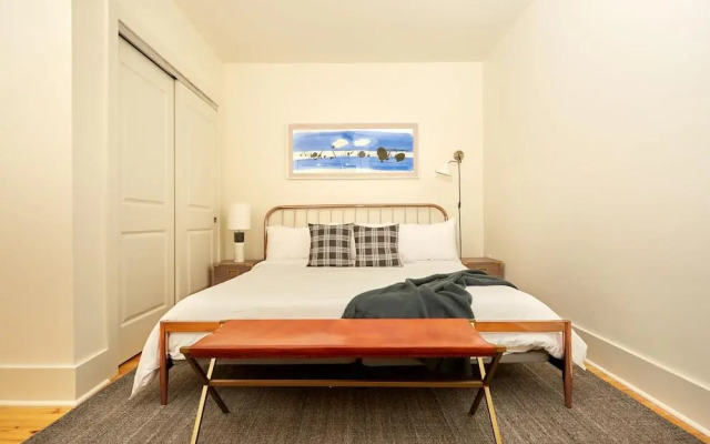 Sonder by Marriott Bonvoy The Louie Apartments CBD